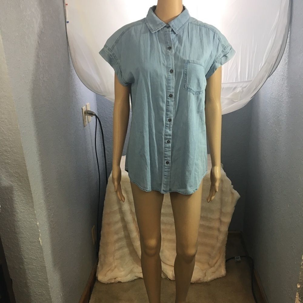 Signature Studio Top Washed Chambray Med